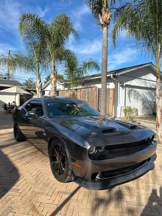 2014 Dodge Challenger SRT8 & 392 3rd Gen - Image 4 of 13