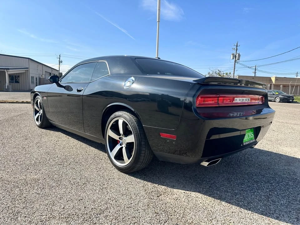 2014 Dodge Challenger SRT8 & 392 3rd Gen - Image 4 of 12