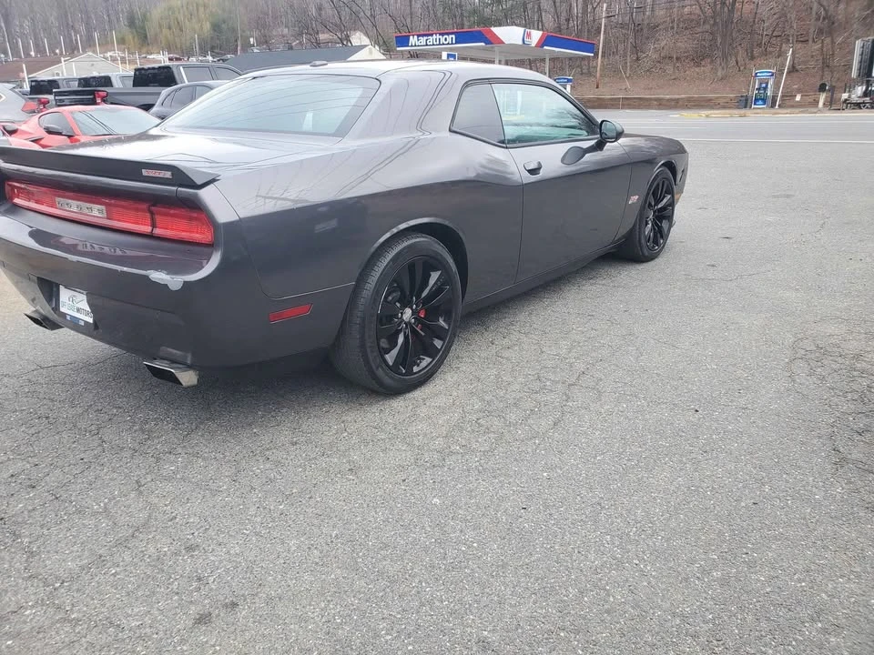 2014 Dodge Challenger SRT8 & 392 3rd Gen - Image 6 of 8