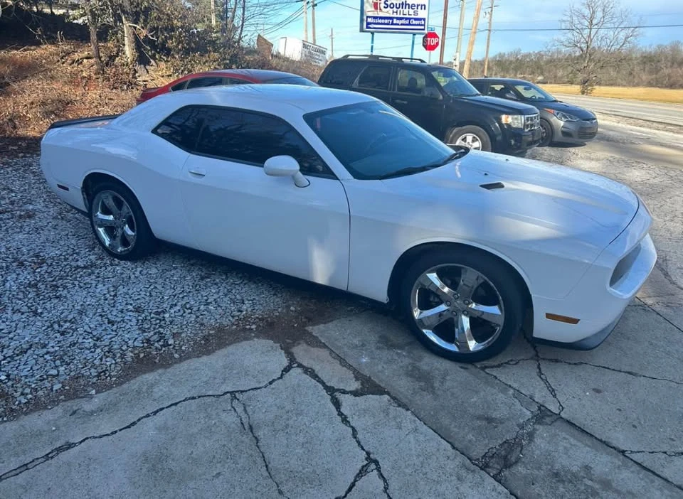 2014 Dodge Challenger 3rd Gen - Image 4 of 7
