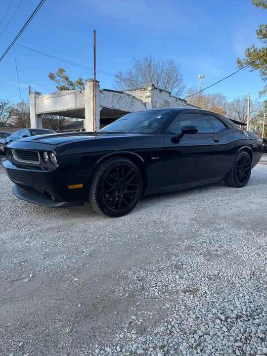 2014 Dodge Challenger 3rd Gen - Image 2 of 11