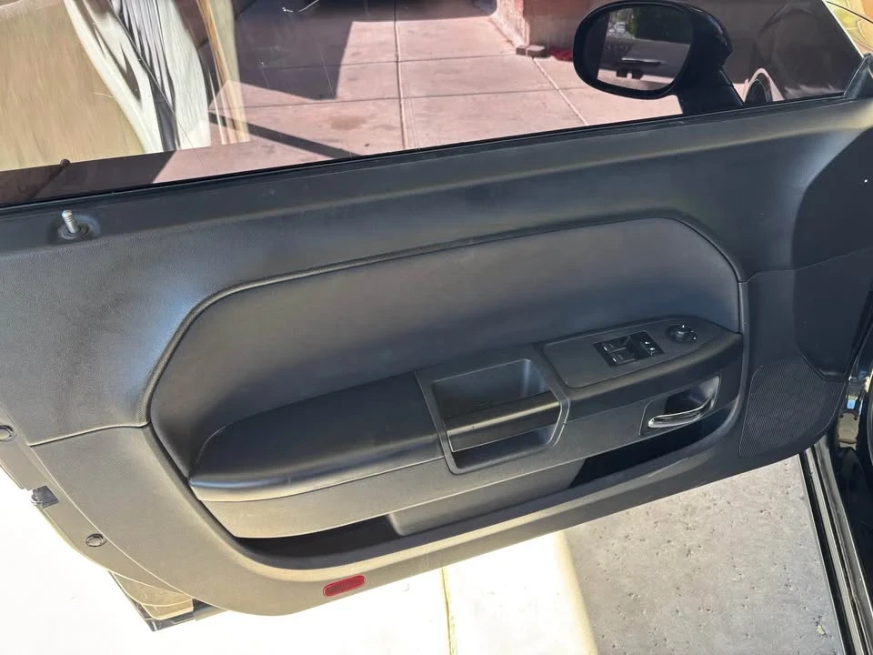 2014 Dodge Challenger 3rd Gen - Image 7 of 9