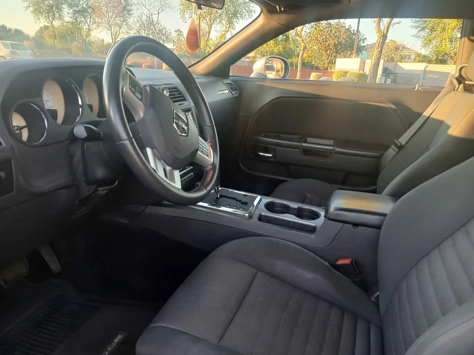 2014 Dodge Challenger 3rd Gen - Image 10 of 12