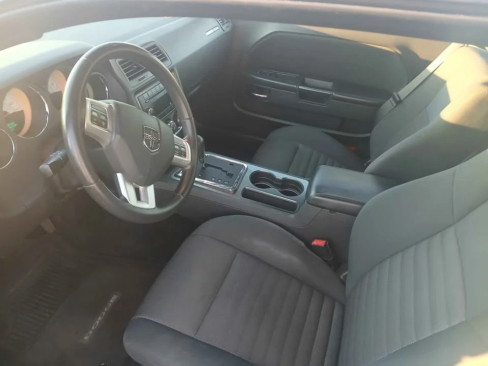 2014 Dodge Challenger 3rd Gen - Image 8 of 12