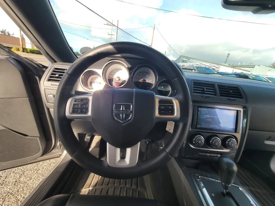 2014 Dodge Challenger 3rd Gen - Image 15 of 19