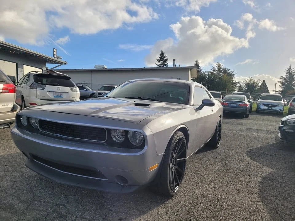 2014 Dodge Challenger 3rd Gen - Image 2 of 19