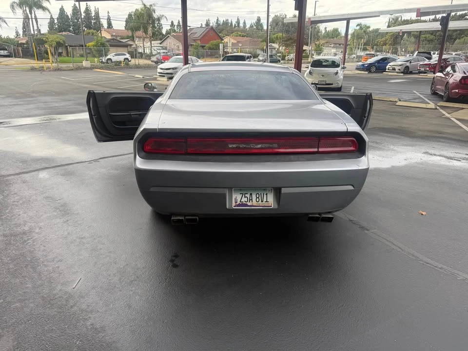 2014 Dodge Challenger 3rd Gen - Image 2 of 5