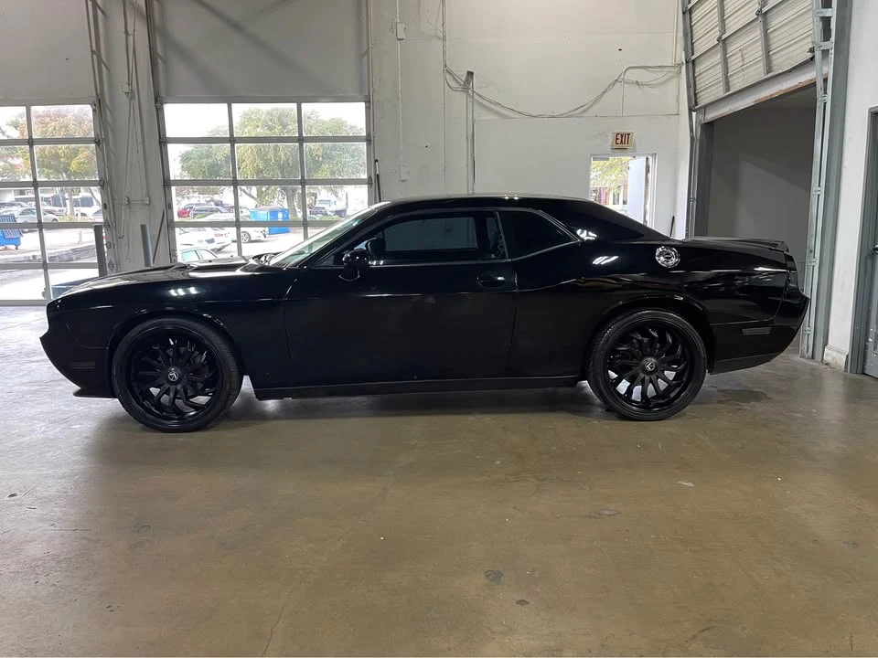 2014 Dodge Challenger 3rd Gen - Image 3 of 9