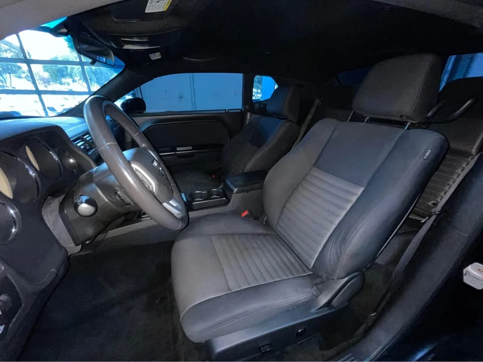 2014 Dodge Challenger 3rd Gen - Image 7 of 9