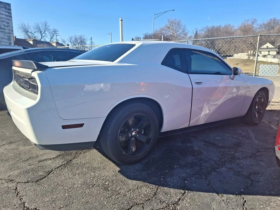 2014 Dodge Challenger 3rd Gen - Image 3 of 7