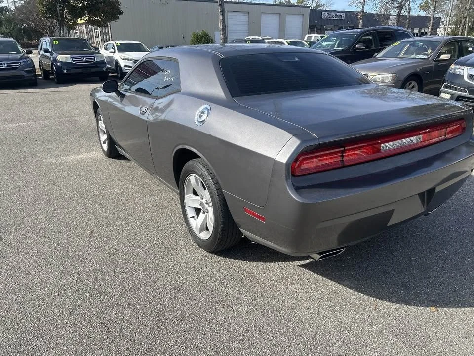 2014 Dodge Challenger 3rd Gen - Image 5 of 17