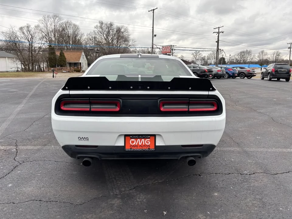 2014 Dodge Challenger 3rd Gen - Image 5 of 15