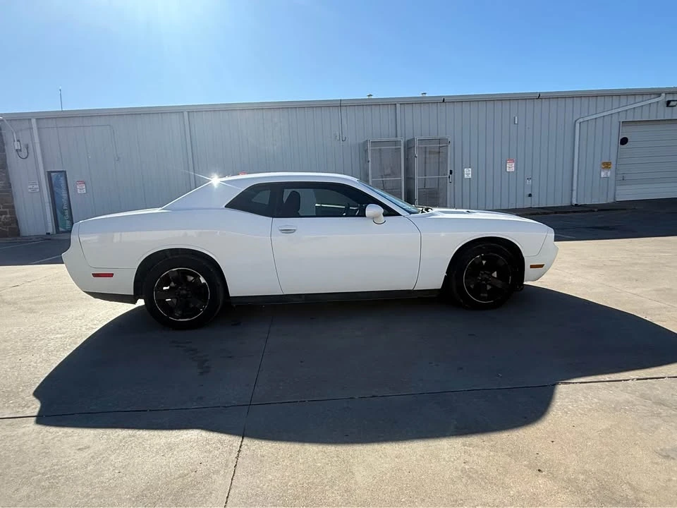 2014 Dodge Challenger 3rd Gen - Image 9 of 19