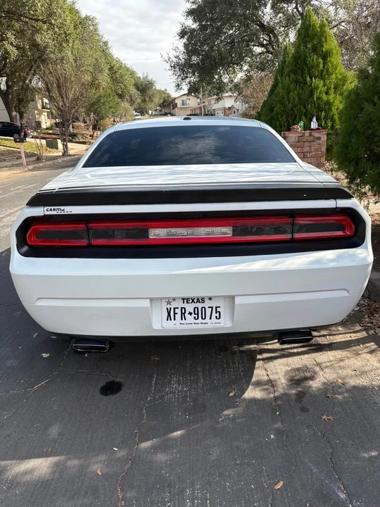 2014 Dodge Challenger 3rd Gen - Image 4 of 8