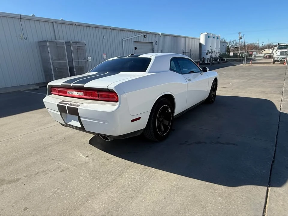 2014 Dodge Challenger 3rd Gen - Image 4 of 19