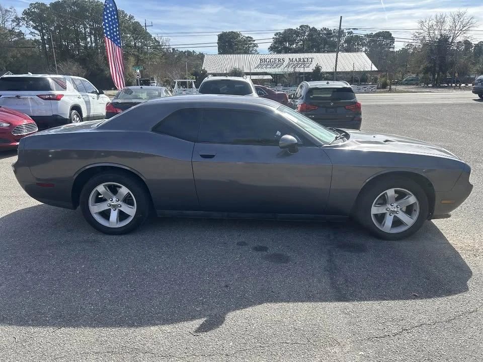 2014 Dodge Challenger 3rd Gen - Image 4 of 17
