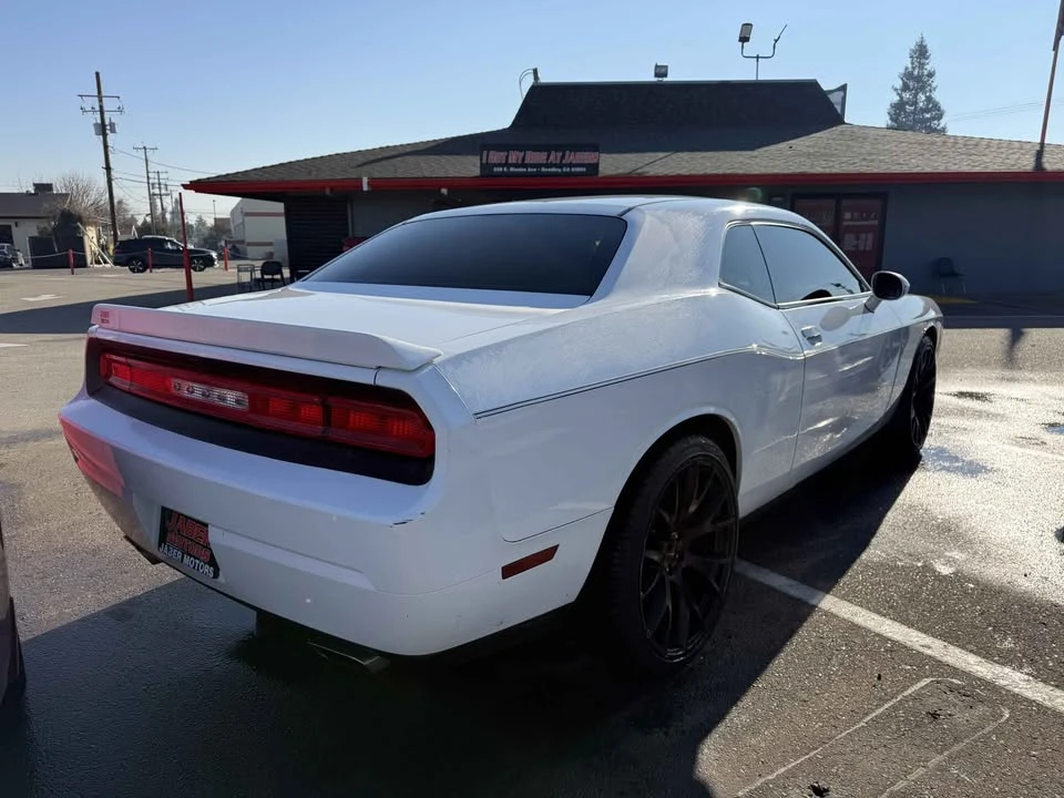 2014 Dodge Challenger 3rd Gen - Image 2 of 4