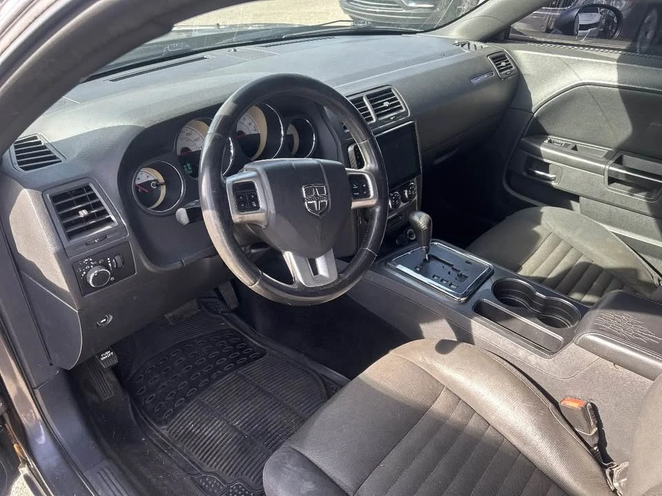 2014 Dodge Challenger 3rd Gen - Image 10 of 17