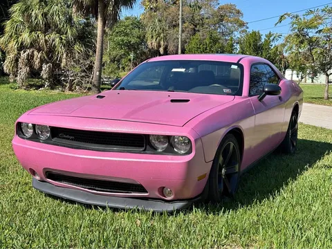 2014 Dodge Challenger SXT Coupe