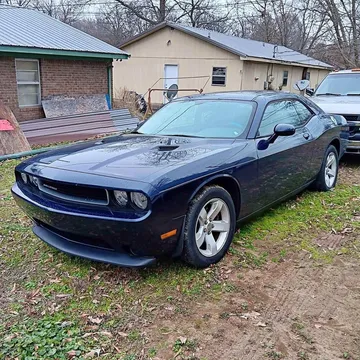 2014 Dodge Challenger SXT Coupe