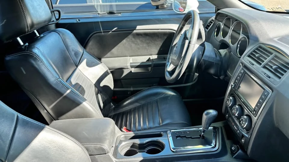 2014 Dodge Challenger 3rd Gen - Image 7 of 10