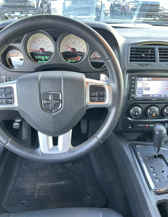 2014 Dodge Challenger 3rd Gen - Image 4 of 7