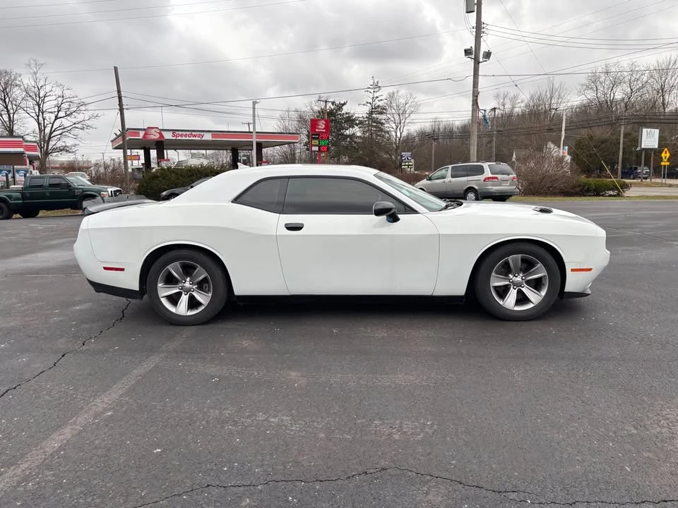 2014 Dodge Challenger 3rd Gen - Image 3 of 15