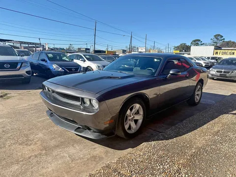 2014 Dodge Challenger SXT