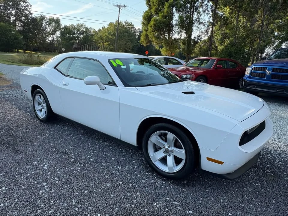 2014 Dodge Challenger 3rd Gen - Image 5 of 10