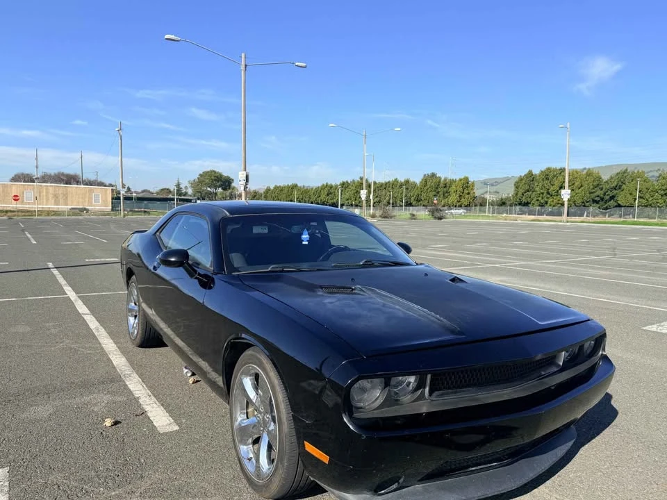 2014 Dodge Challenger 3rd Gen - Image 5 of 6