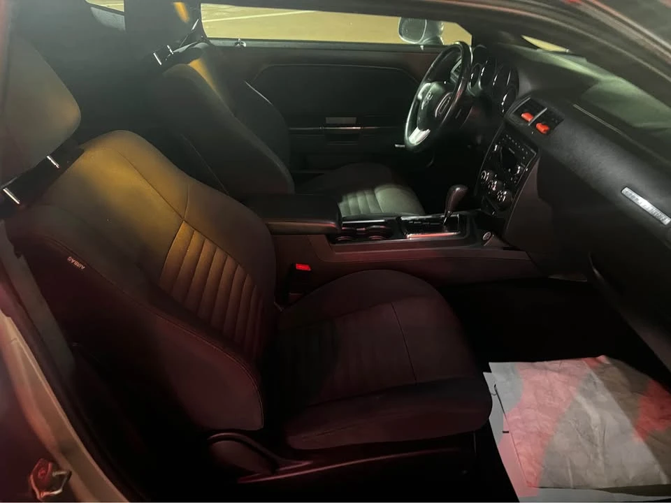 2014 Dodge Challenger 3rd Gen - Image 11 of 12