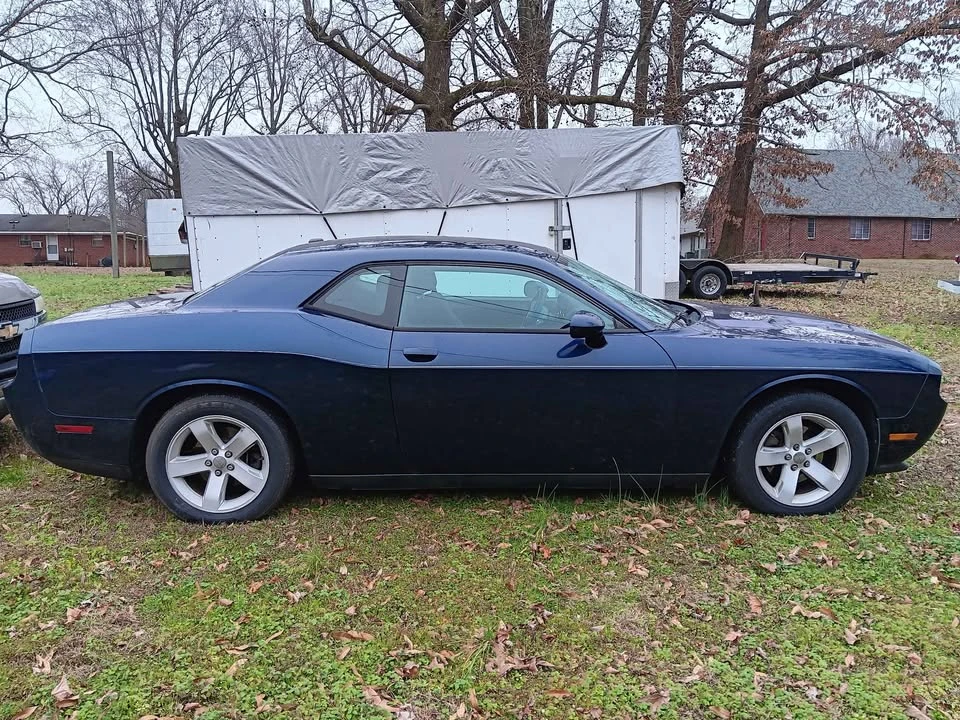 2014 Dodge Challenger 3rd Gen - Image 4 of 10