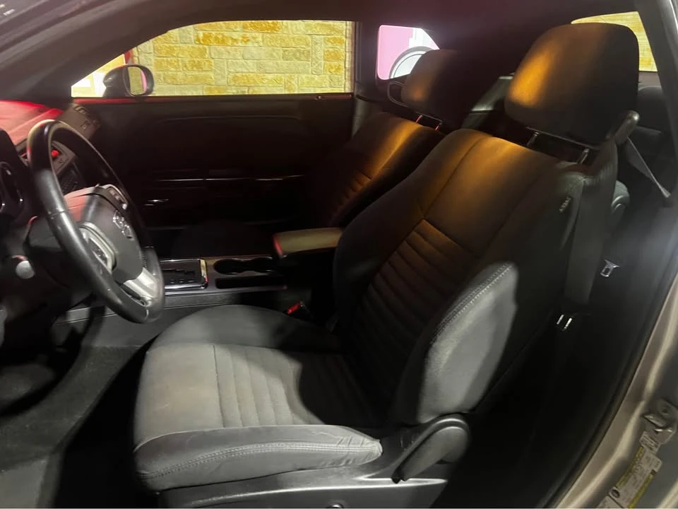 2014 Dodge Challenger 3rd Gen - Image 8 of 12