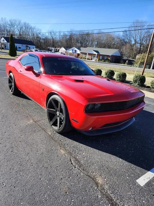 2014 Dodge Challenger 3rd Gen - Image 2 of 10