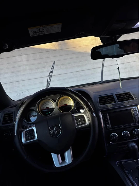 2014 Dodge Challenger 3rd Gen - Image 14 of 18
