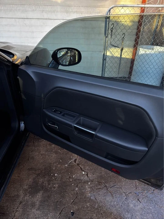 2014 Dodge Challenger 3rd Gen - Image 11 of 18