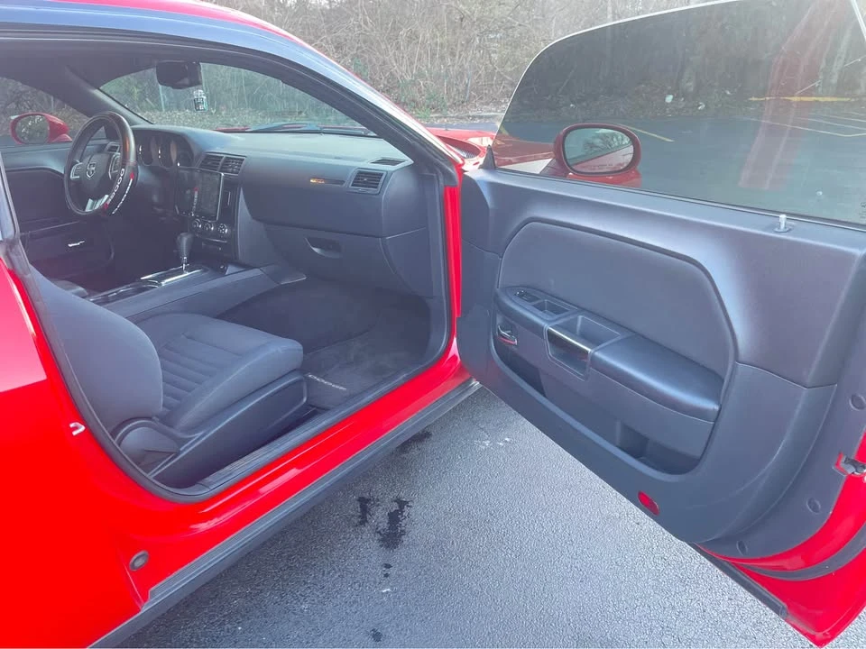 2014 Dodge Challenger 3rd Gen - Image 12 of 18