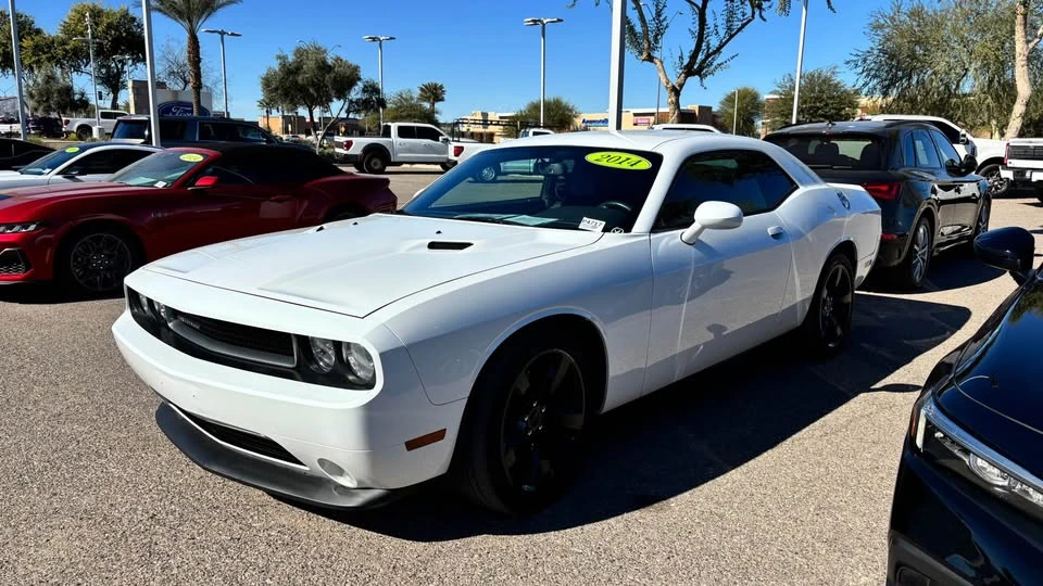 2014 Dodge Challenger 3rd Gen - Image 10 of 10