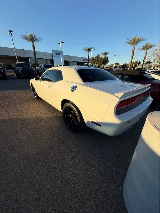 2014 Dodge Challenger 3rd Gen - Image 4 of 6