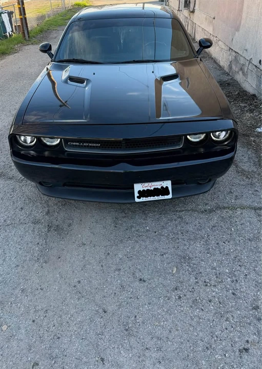 2014 Dodge Challenger 3rd Gen - Image 2 of 9