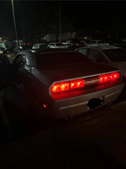 2014 Dodge Challenger 3rd Gen - Image 2 of 4
