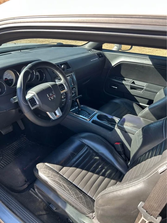 2014 Dodge Challenger 3rd Gen - Image 3 of 4
