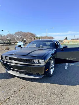 2014 Dodge Challenger SXT Coupe
