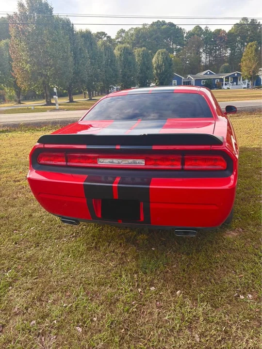 2014 Dodge Challenger 3rd Gen - Image 3 of 10