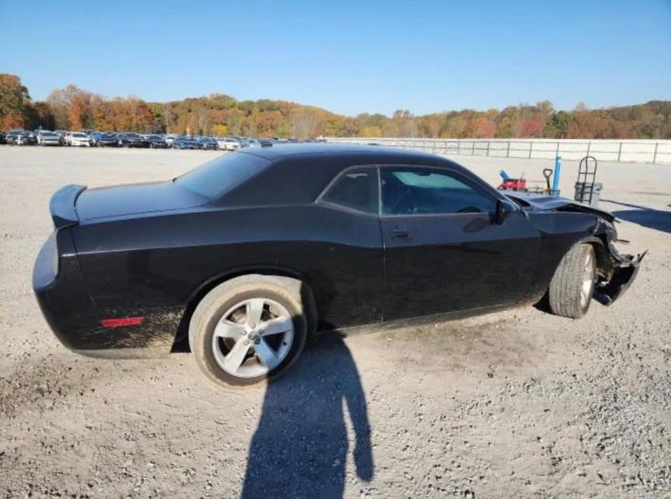2014 Dodge Challenger 3rd Gen - Image 3 of 11