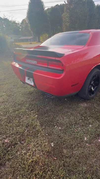 2014 Dodge Challenger 3rd Gen - Image 4 of 10