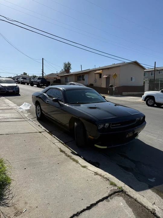2014 Dodge Challenger 3rd Gen - Image 3 of 8
