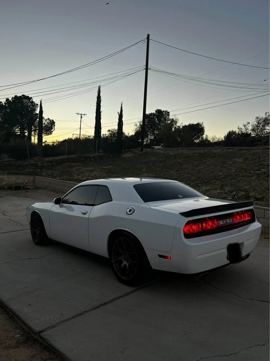 2014 Dodge Challenger 3rd Gen - Image 3 of 10