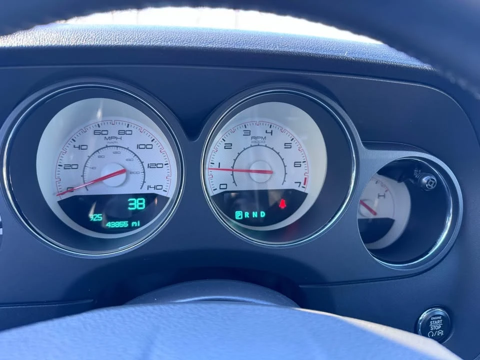 2014 Dodge Challenger 3rd Gen - Image 8 of 18