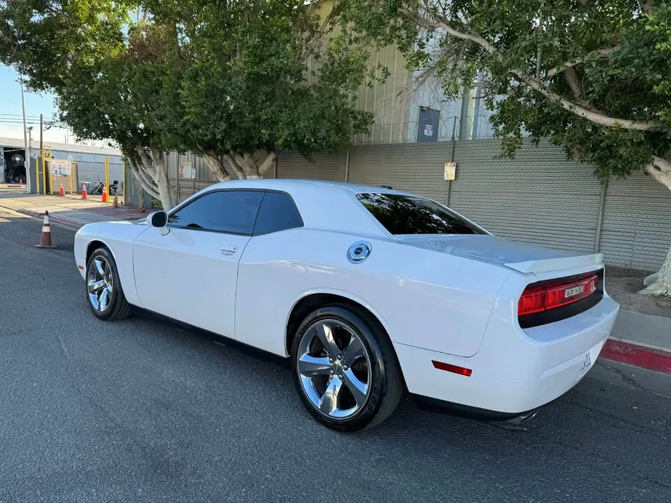2014 Dodge Challenger 3rd Gen - Image 4 of 9